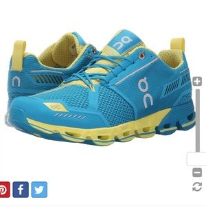 🎉 HP! 🎉 On Cloudflyer women’s running shoe